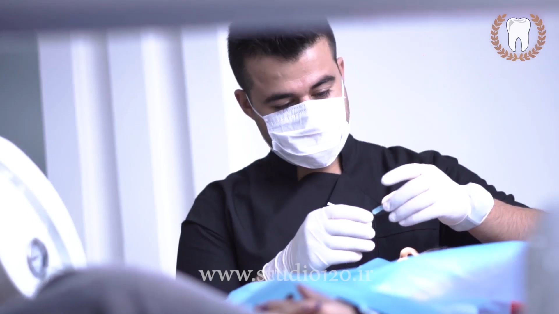 کلینیک تخصصی دندان